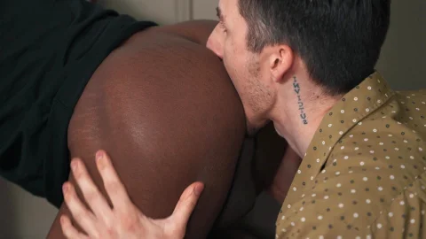 Men: Kai's Vibrating Descent into Ecstasy