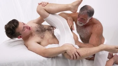 Missionary Boys: Blowjob Blessing in the Temple