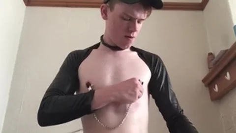 TXXXMStudios.com: Young twink Leo Ocean masturbating sex scene