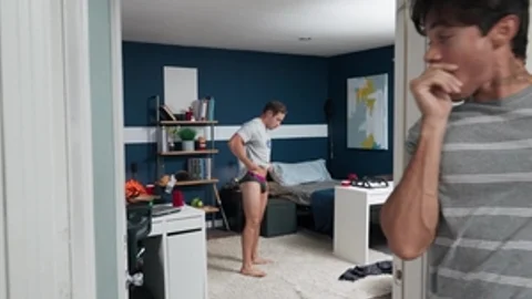 Men: MEN U Mates Get Intimate