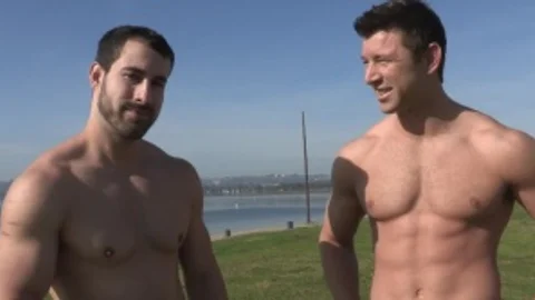 Randy & Shaw: bareback - ass Play