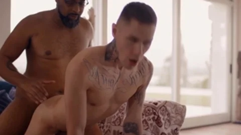 IconMale.com: Tattooed american craving bareback nailing