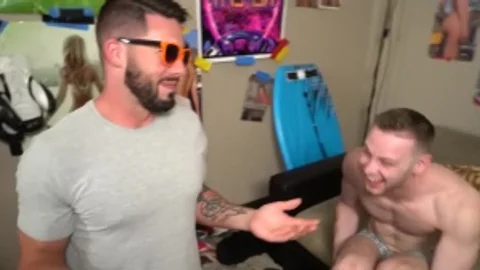 undress And poke - oral-service Scene