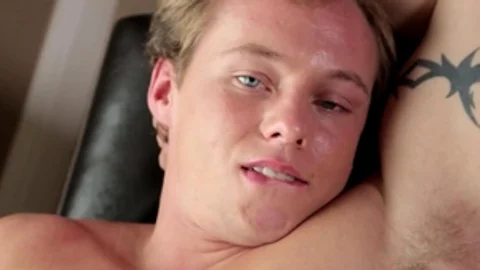NextDoorMale - Gay Johnny C plus Johnny softcore masturbating