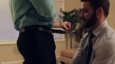 Bus Stop Flirting - Phenix Saint with Tommy Defendi pooper Hump