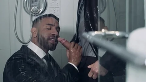 menatplay: A Showering Surprise