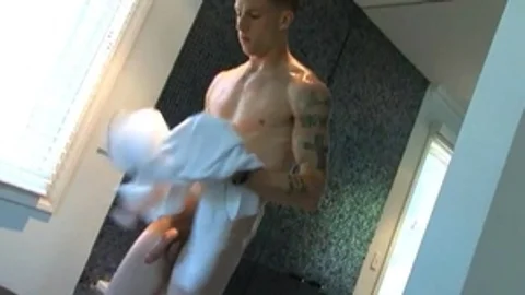 Next Door Male: Brec's Muscular Wet Tease