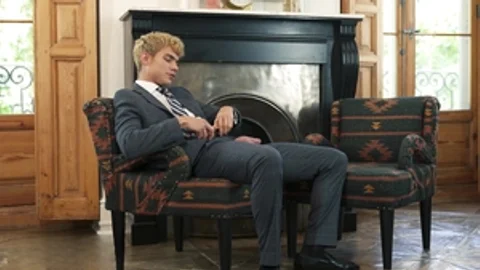 HotAFmen: The Throb beneath the Table - Austin's Secret