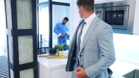 menatplay: Cubbin' Up In The Kitchen With Massimo