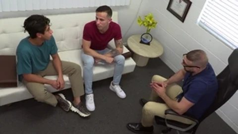 TherapyDick: Gabe's Tight Hole Awaits Des
