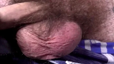 PitsAndPubes: Hawt Mac extreme jack off sniffing