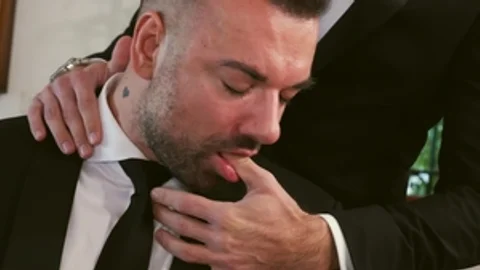 menatplay: Fingers Dancing on Keys