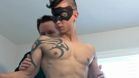 Maskurbate: Amazing muscle jock fantasy in office