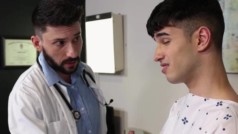 DoctorTapes: Dr. Demarco Twinks the Baller
