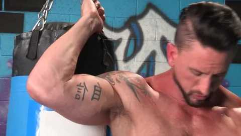 Hot House - Loud sex plus thick hunk