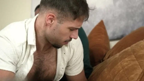 Muscle boy takes balls-deep pounding raw