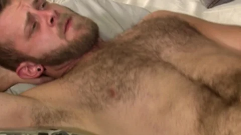 Extra Big Dicks: Fierce Fucker and Hungry Bottom