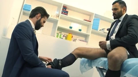 menatplay: Jean's Raging Hard-on Under Scrutiny
