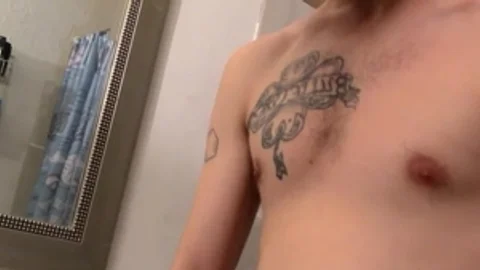 StraightNakedThugs.com - Chad Turner masturbating in the bath
