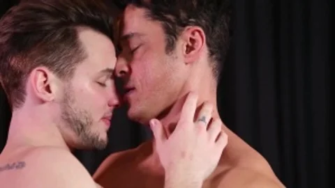 messy Valentine - Rafael Alencar, Colton Grey anal Hook up