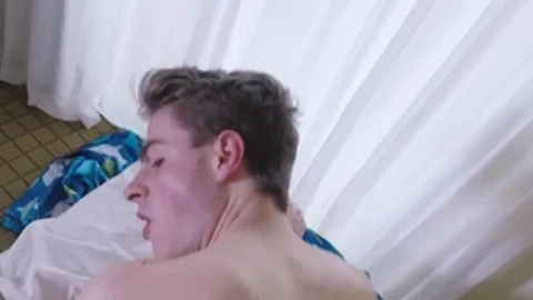 Brother Crush: Stepbro's Wet Dream Guide