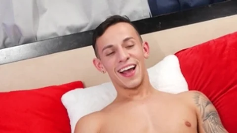 ChaosMen.com: Young twink Des Irez got fucked hard sex scene