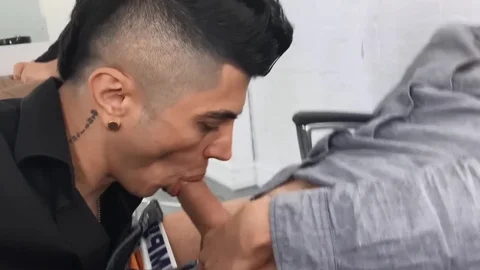 males In Public 47 - Barbershop - American Nail