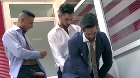 menatplay: Mouth-fucking Dani till He Almost Gags
