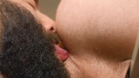 Str8 To Gay: Facial among tattooed american bear Ryan Jacobs