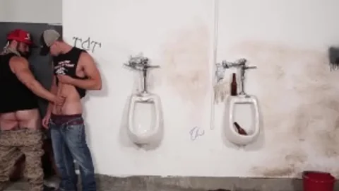 Rednecks - Femdom Scene